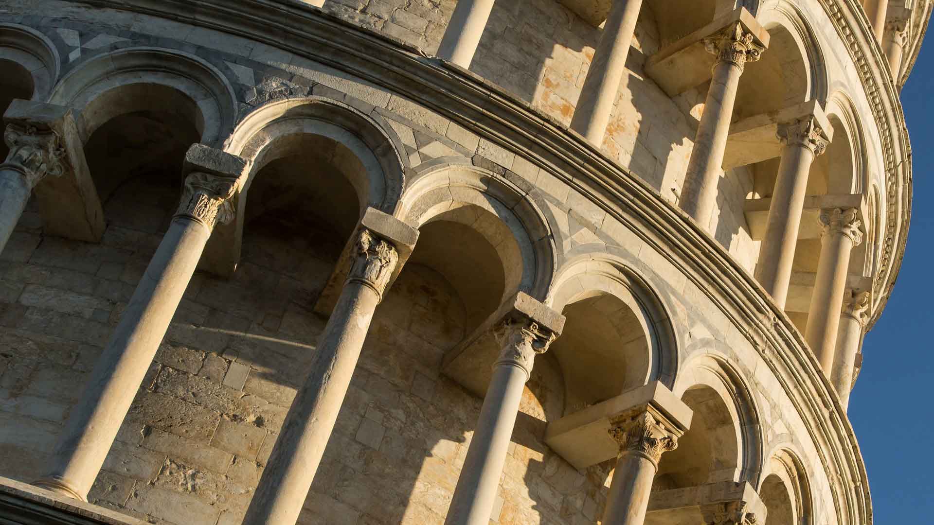 Focus on fine stone decoration works